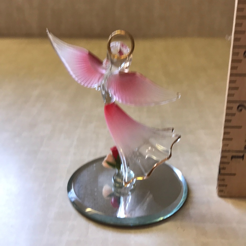 Vintage Glass Baron Angel with Roses - Picture 4 of 6